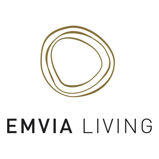 Das Logo der EMVIA Living GmbH zeigt 3 Kreise in hellem Braun und darunter EMVIA LIVING.
